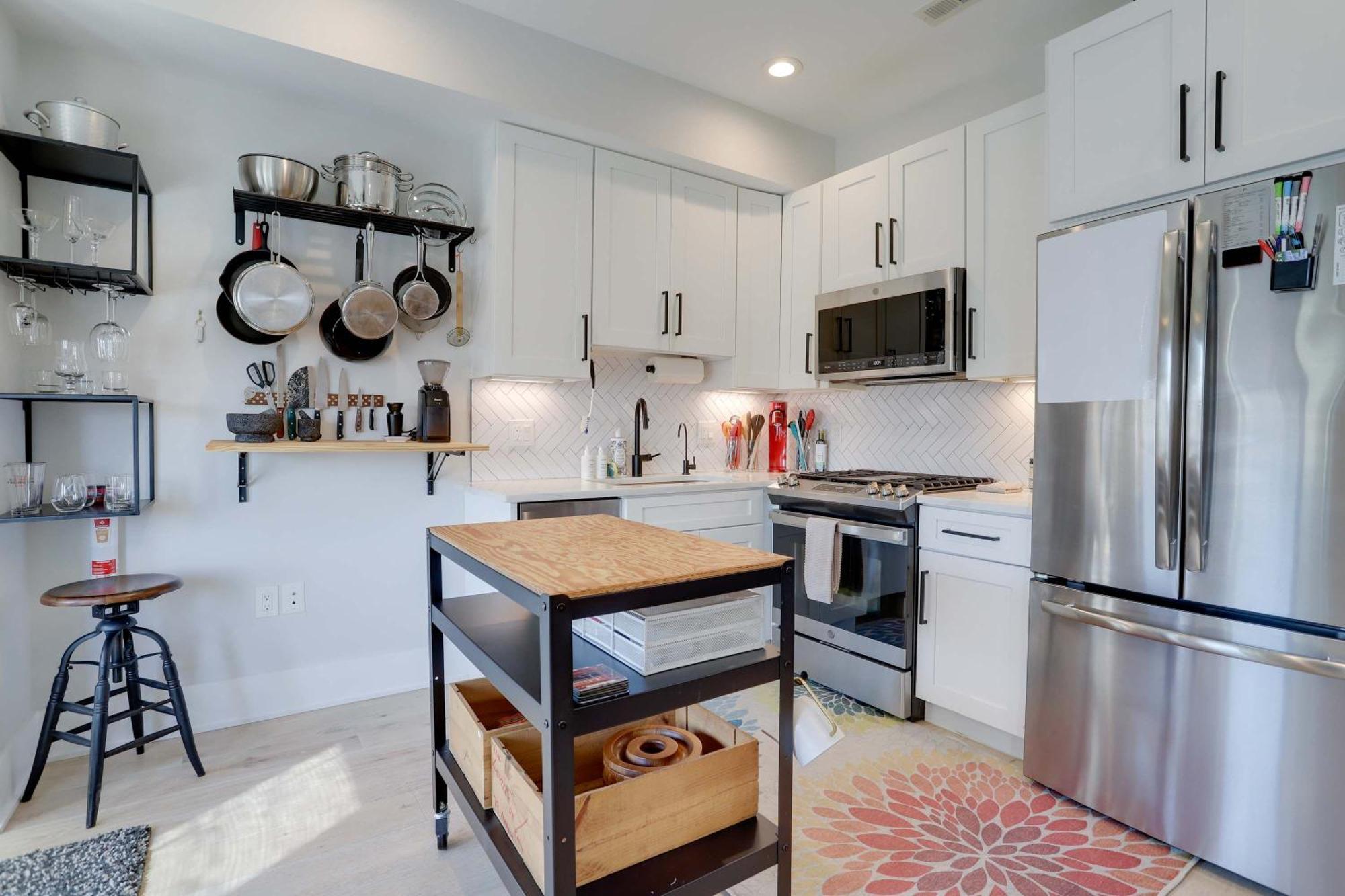 Sojourn Worldly 1 Bedroom 2 Ba 2 Blocks To Shaw Metro Apartamento